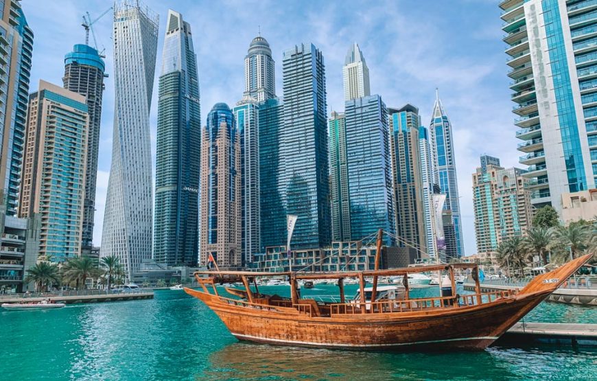 Marina – Dhow Cruise (20:00-22:30)